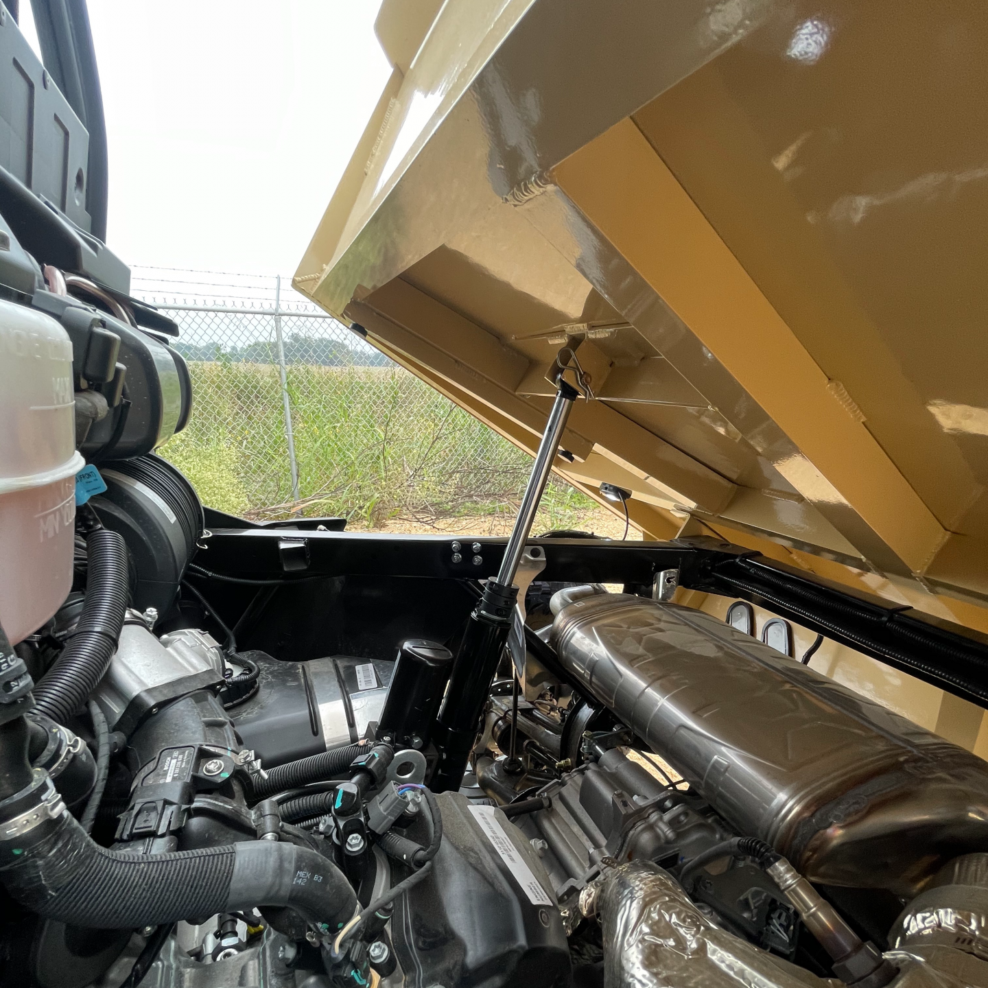Can-Am Defender Aluminum Flatbed