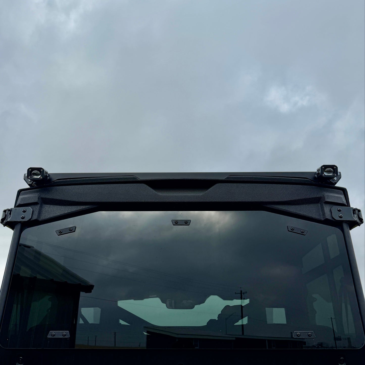 Bolt-on modular roof rack for Can-Am Defender JL with cross slats for off-road storage
