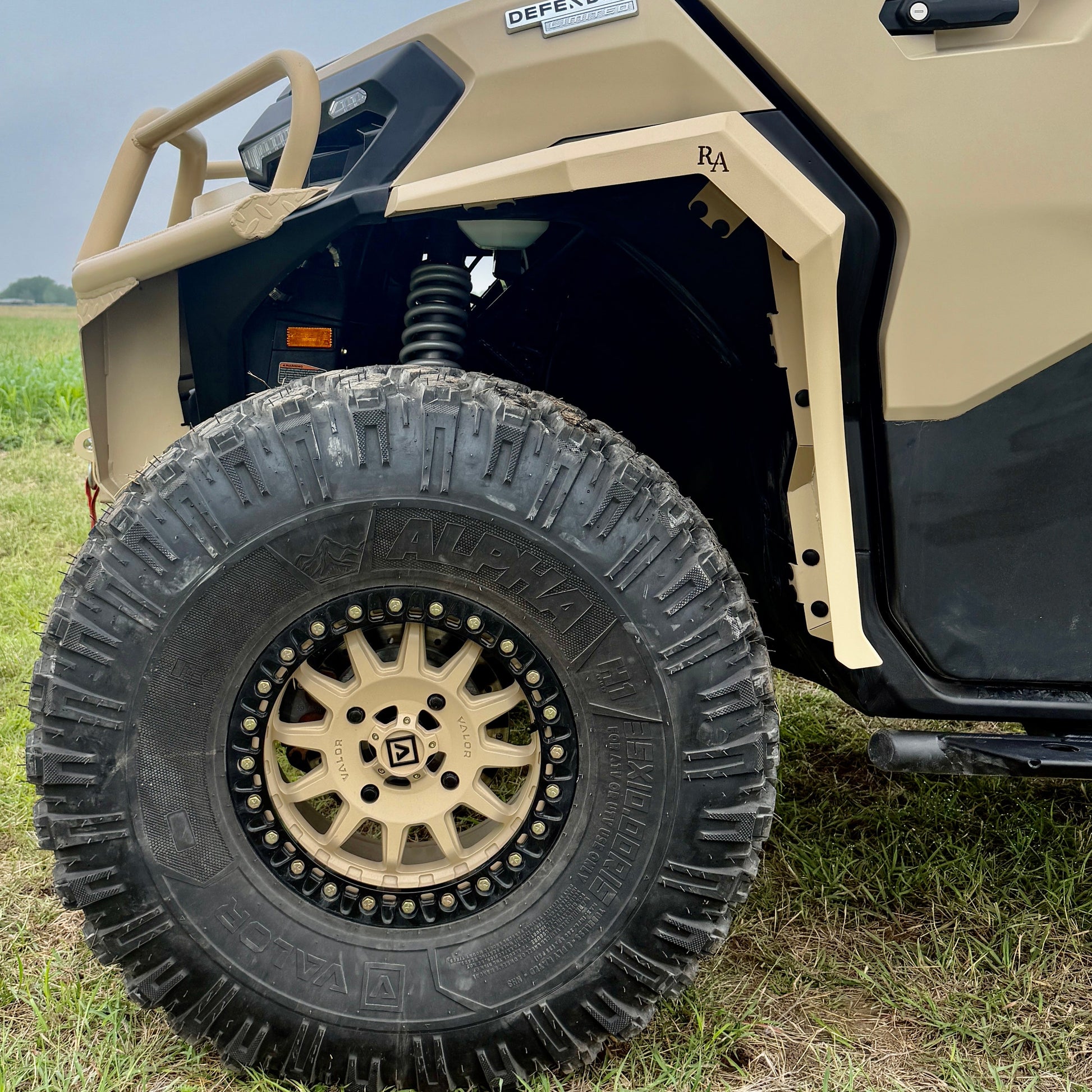 Can-Am Defender HD11 aluminum fenders sleek contour body styling