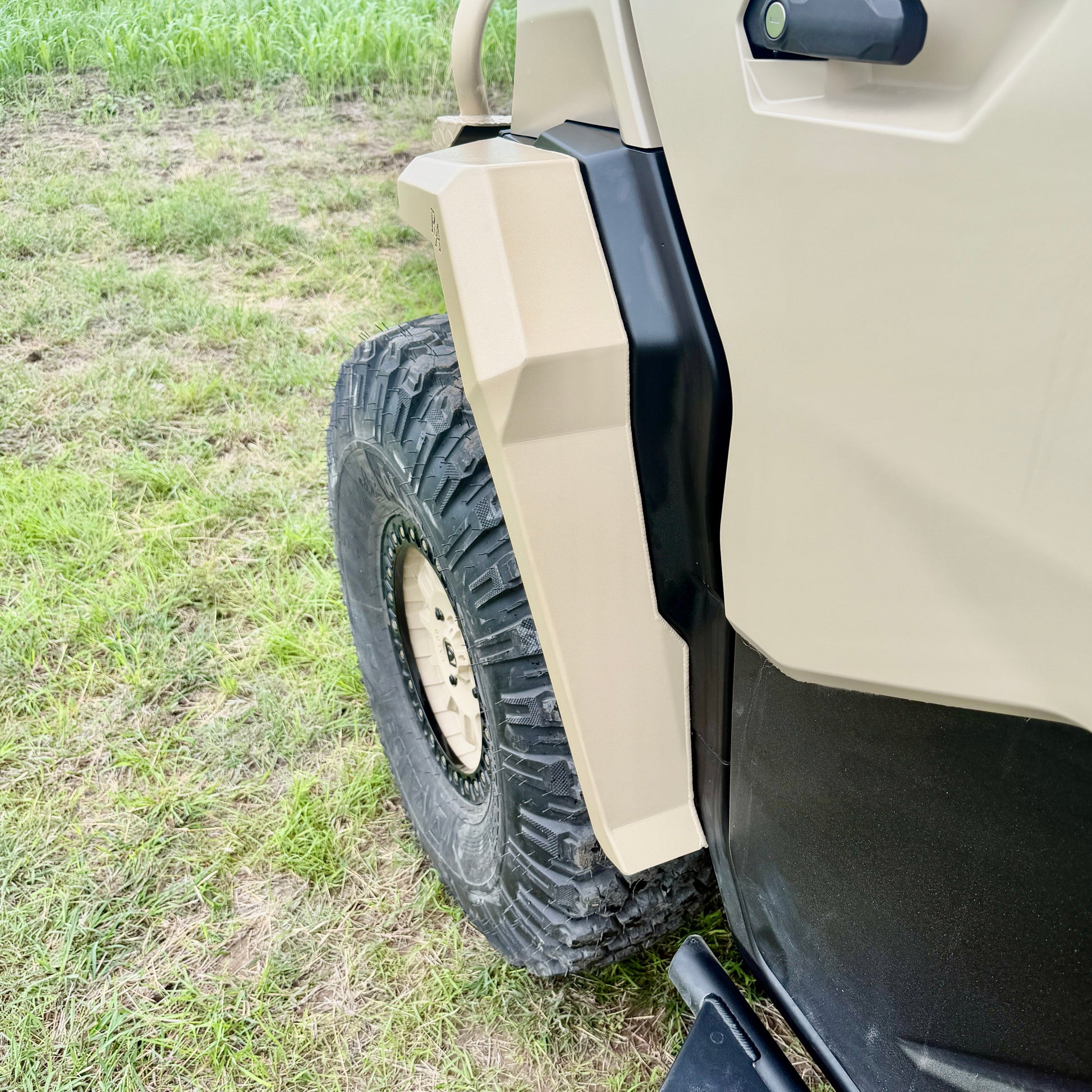 Defender HD11 front fenders aluminum mud flaps seamless fit design