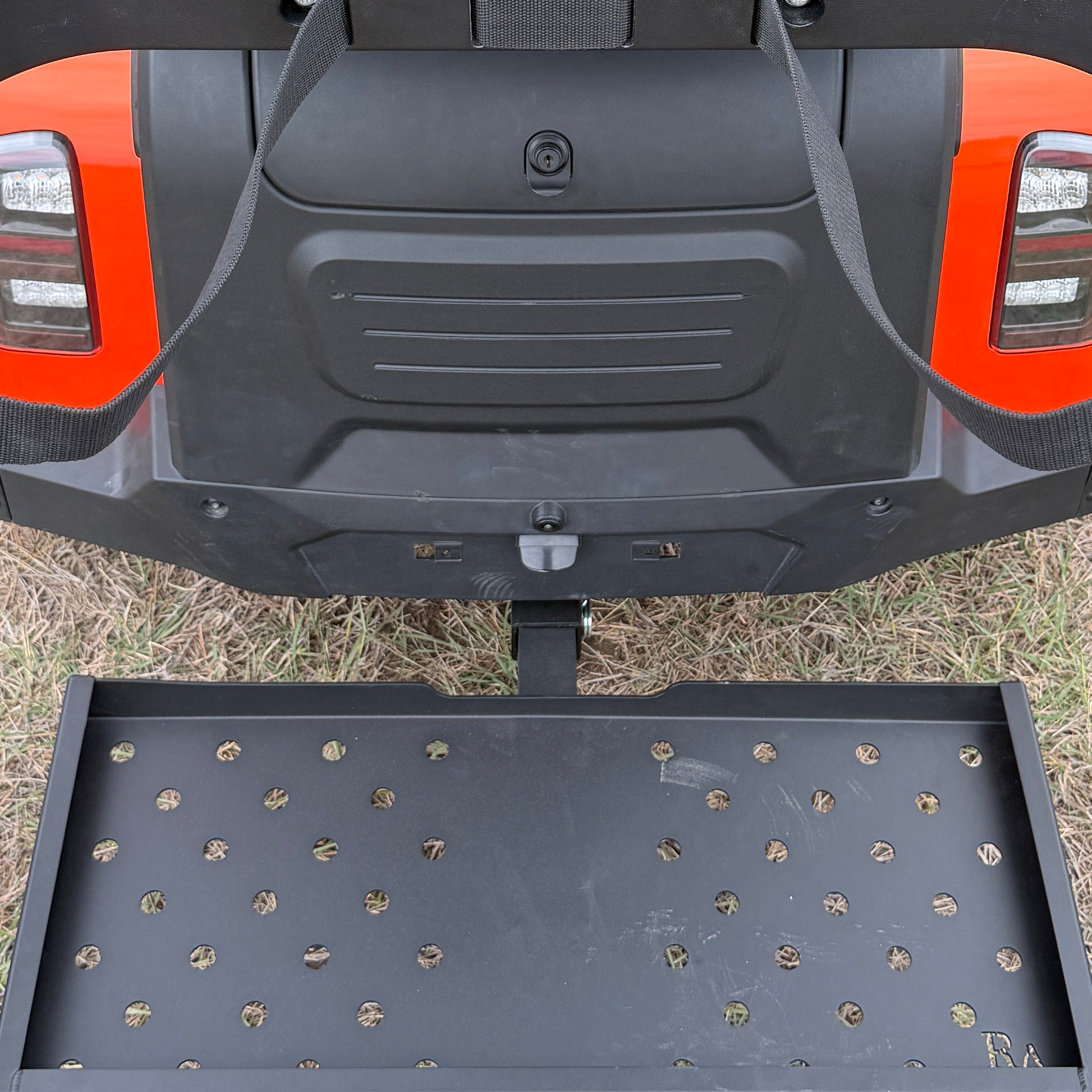 Denago Rover XL XXL bolt-on hitch with powder coated finish