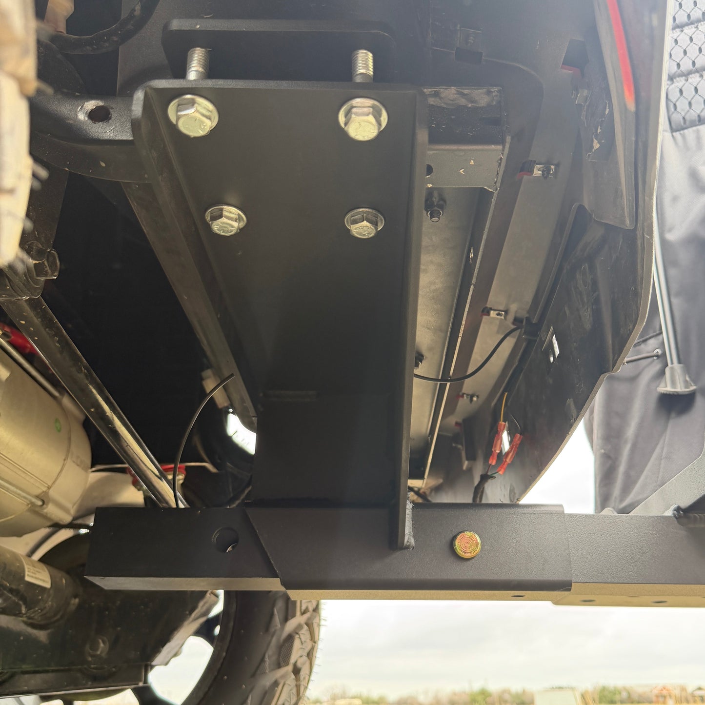 Hitch installed on Denago Rover XL and XXL models rear view