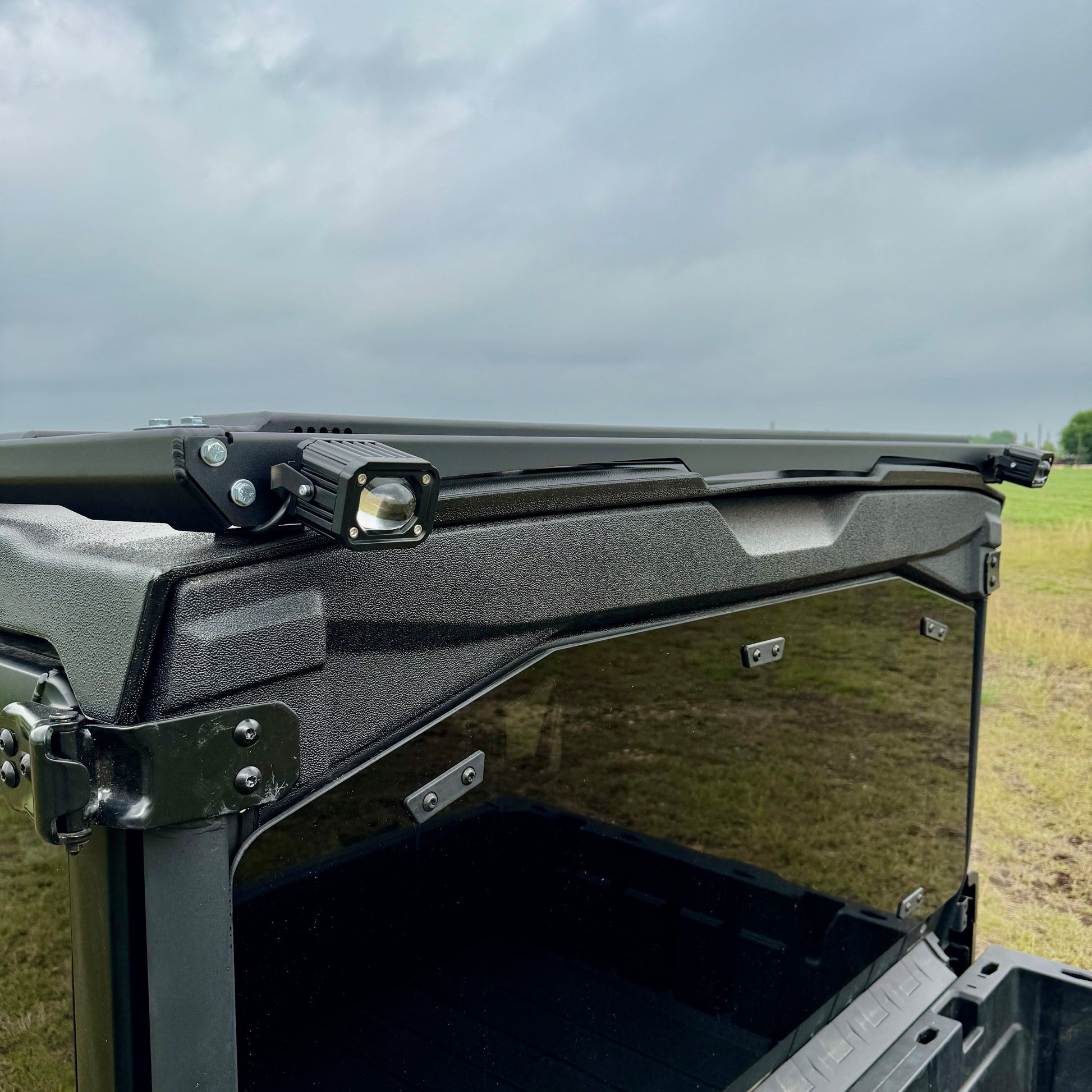 Modular rooftop cargo rack for Can-Am Defender JL with bolt-on mounting and cross slat design