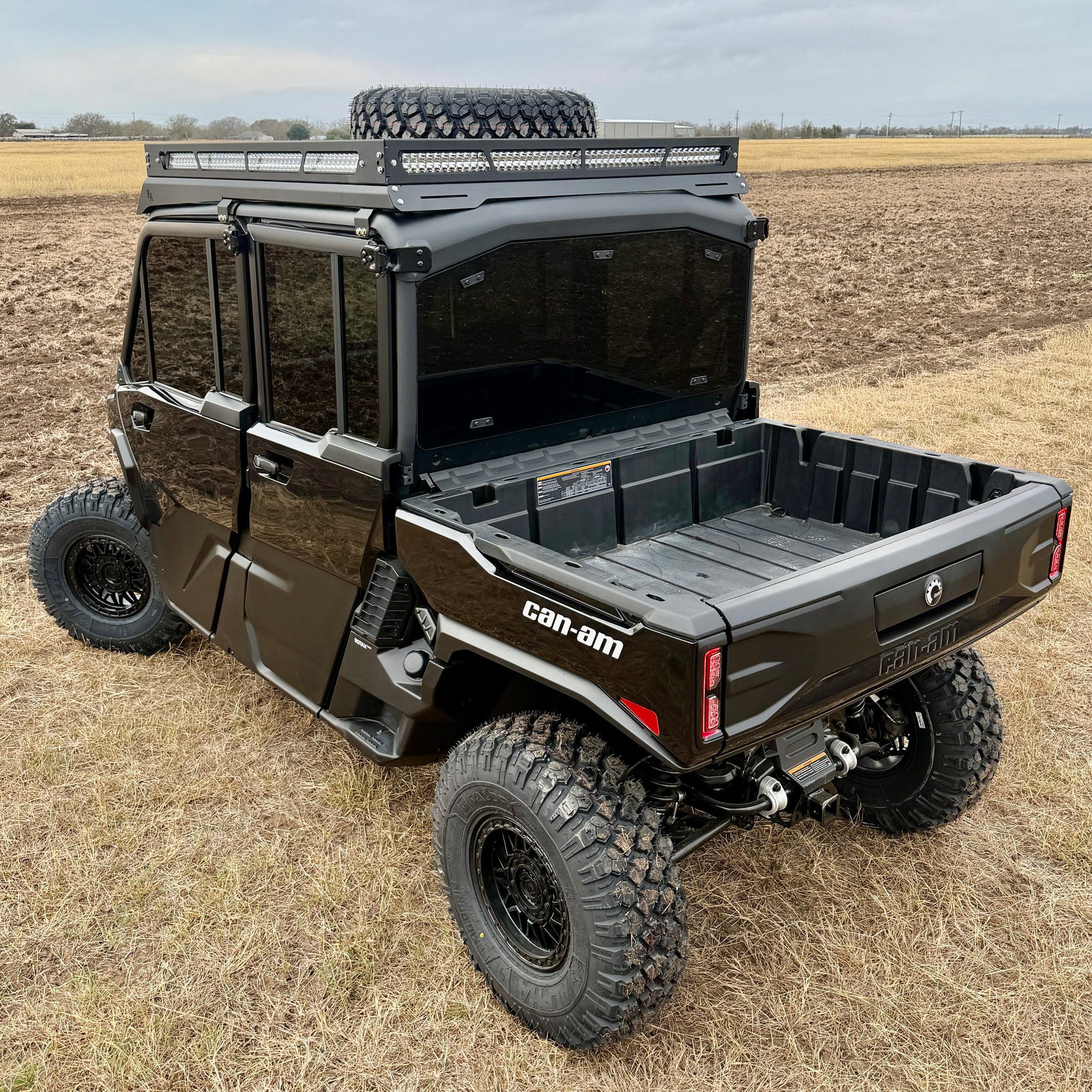 Off-road aluminum roof rack for Can-Am Defender UTV